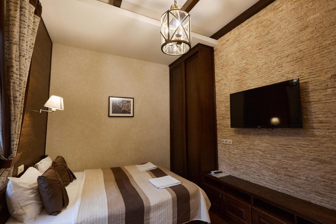 Hostel Petrani